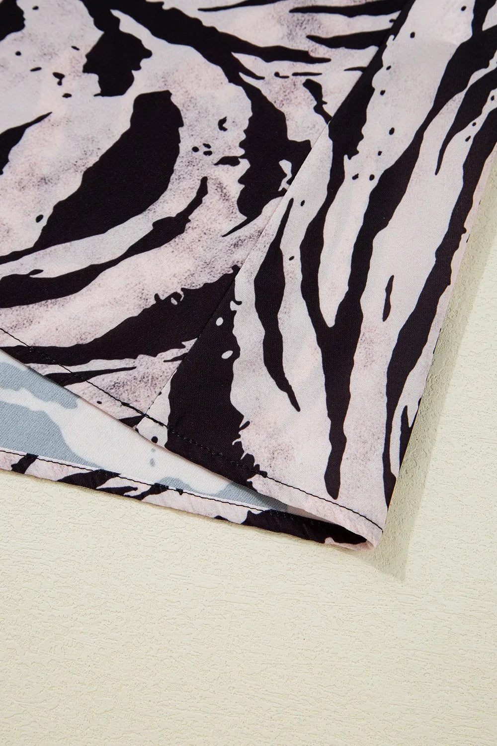 9ab64ed5-efe6-49d3-b770-f8da8e80788a-Max